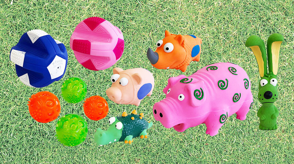 写真：Go&Fetch　Go&Squeak　／Dog toy series